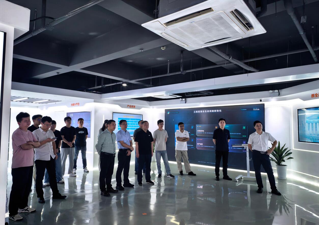 1787102640645913.jpg QQ截图20260819092334.jpg
